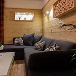 Haus Alpenkoenig Stubaier Gletscher Apartment *