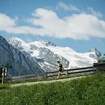 Haus Alpenkoenig Stubaier Gletscher شقة