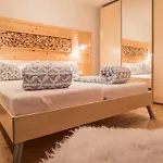 Appartement Haus Alpenkoenig Stubaier Gletscher *