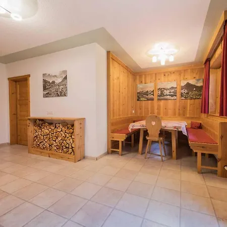 Haus Alpenkoenig Stubaier Gletscher