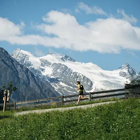 Haus Alpenkoenig Stubaier Gletscher Appartement