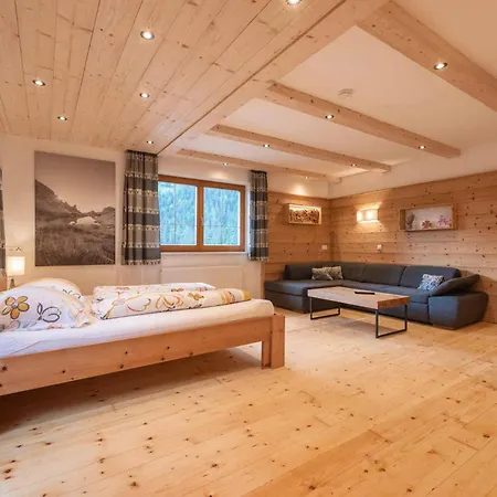 Haus Alpenkoenig Stubaier Gletscher Apartamento