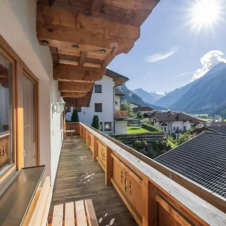 Haus Alpenkoenig Luxury Living Close To Stubai Glacier *